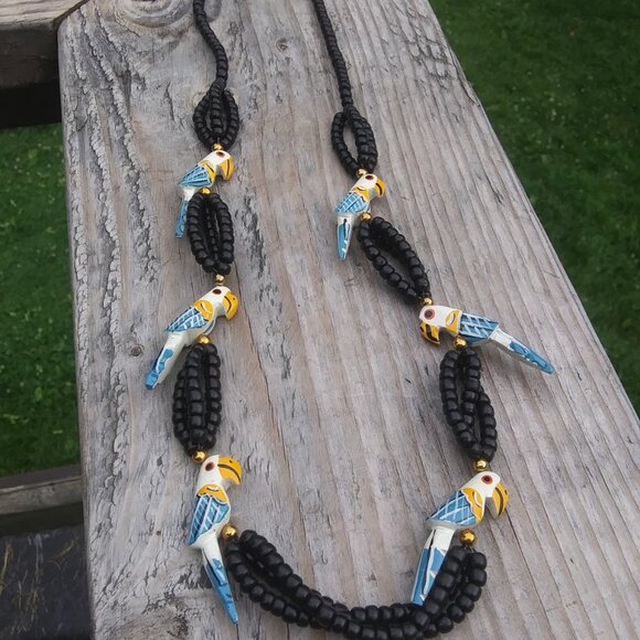 Vintage Hand Painted Wood Parrot Beaded Necklace  Fun Playful Boho Tropical - Picture 3 of 16